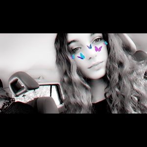 Meet your Posher, Samantha